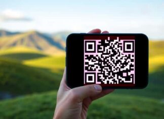 พลิกโฉม QR Code เปลี่ยนสี: สร้างความโดดเด่น เพิ่มยอดสแกน พลิกโฉม QR Code เปลี่ยนสี: สร้างความโดดเด่น เพิ่มยอดสแกน