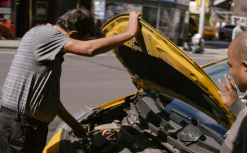 ไส้กรองอากาศ Mazda 2: 7,500 กม. หรือ 2 ปี ข้อไหนคือความจริงที่ควรรู้? ไส้กรองอากาศ Mazda 2: 7,500 กม. หรือ 2 ปี ข้อไหนคือความจริงที่ควรรู้?